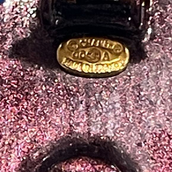 CHANEL CC Pink Clip-On 00A Vintage #AG643 Logo Earrings - Picture 10 of 10